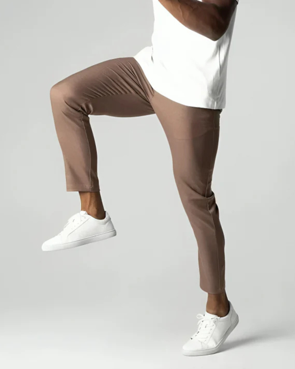 Elio Technical Chino