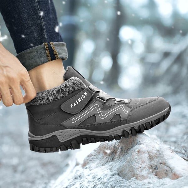 Cold-resistant winter footwear